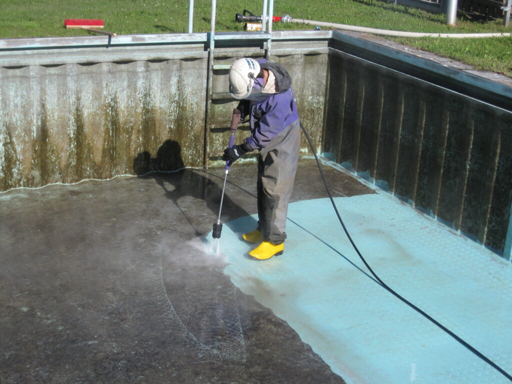 clean_out_pj076_002