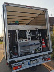 Einsatzberichte & Referenzen 3 Hochdruckspülarbeiten bei einem Einsatz in Backnang